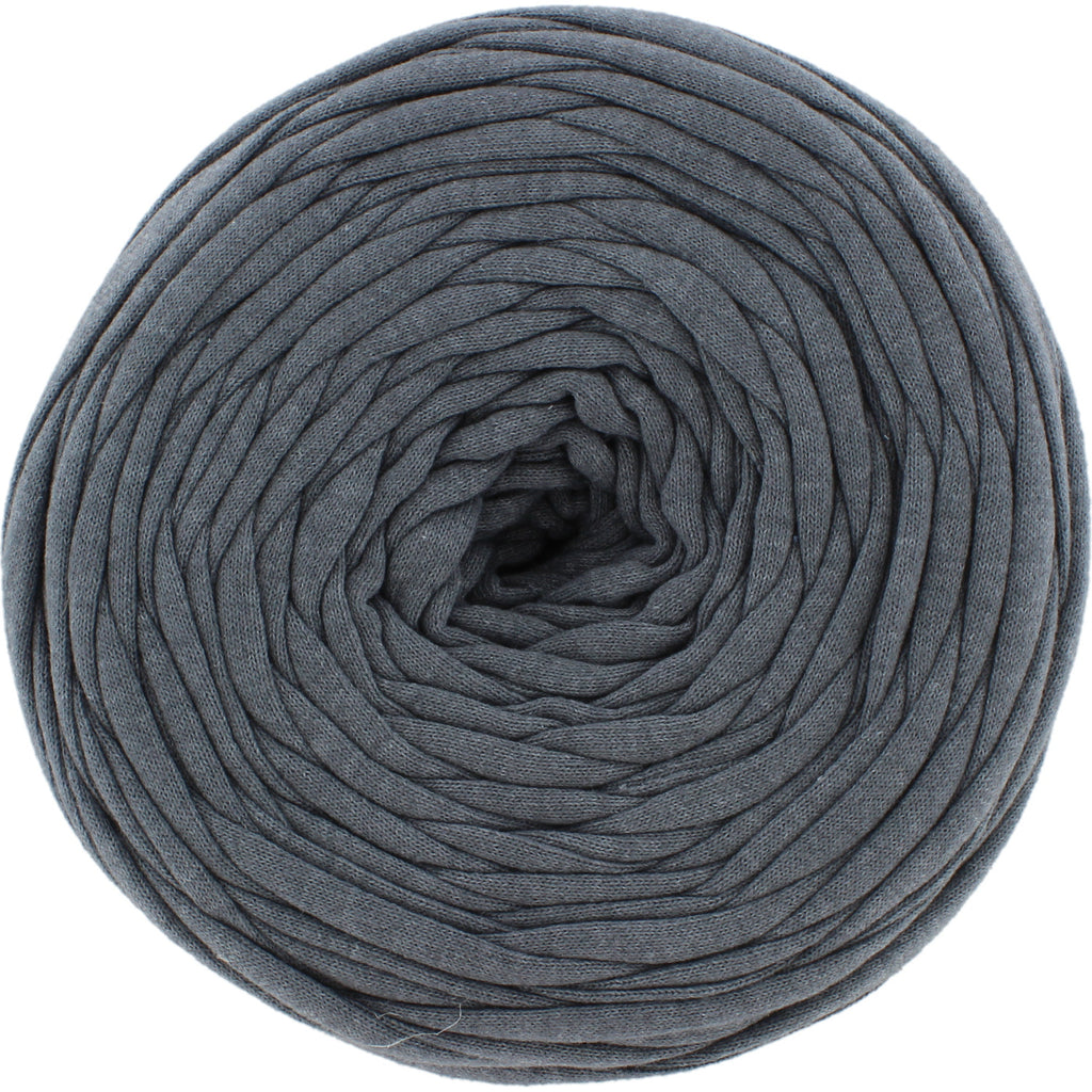 T-Shirt Yarn - Black – The Fox Yarn Company