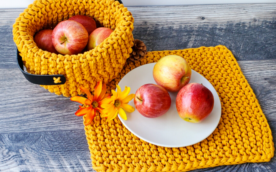 Basket & Matching Placemats